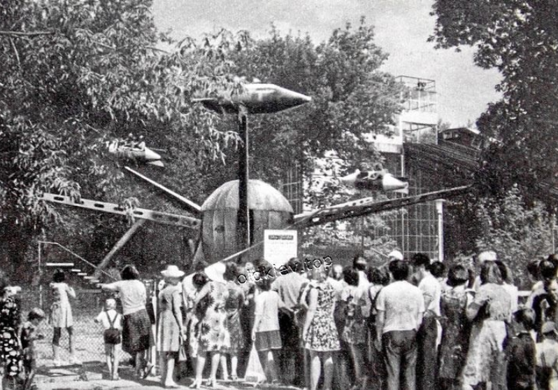 Американские горки и аттракционы. Смотрите, каким был киевский Гидропарк в 80-х годах